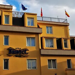 Bristol Отель