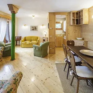 Corso Italia - Stayincortina Italy