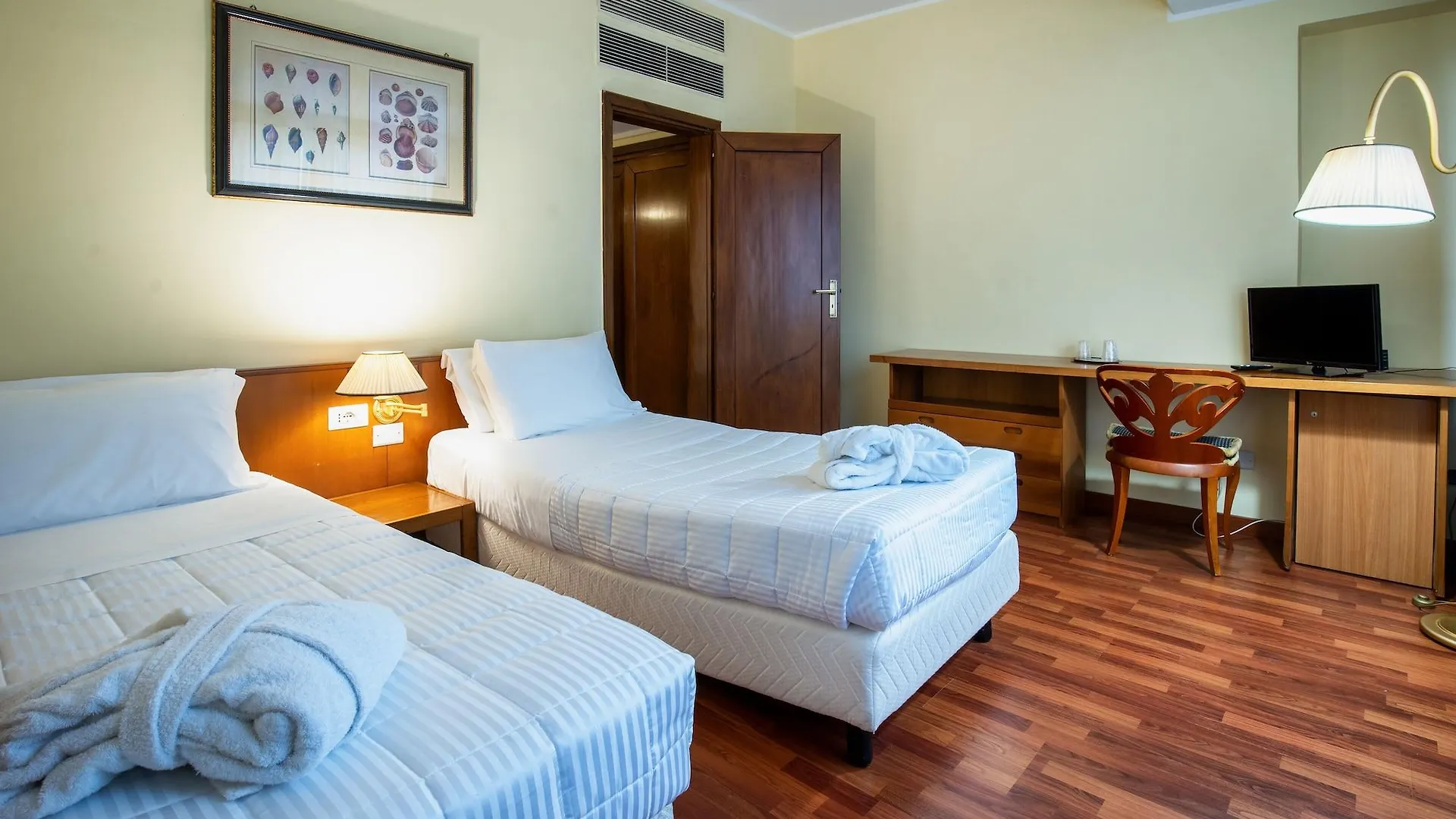 Hotel Royal Palace Messina 4*,