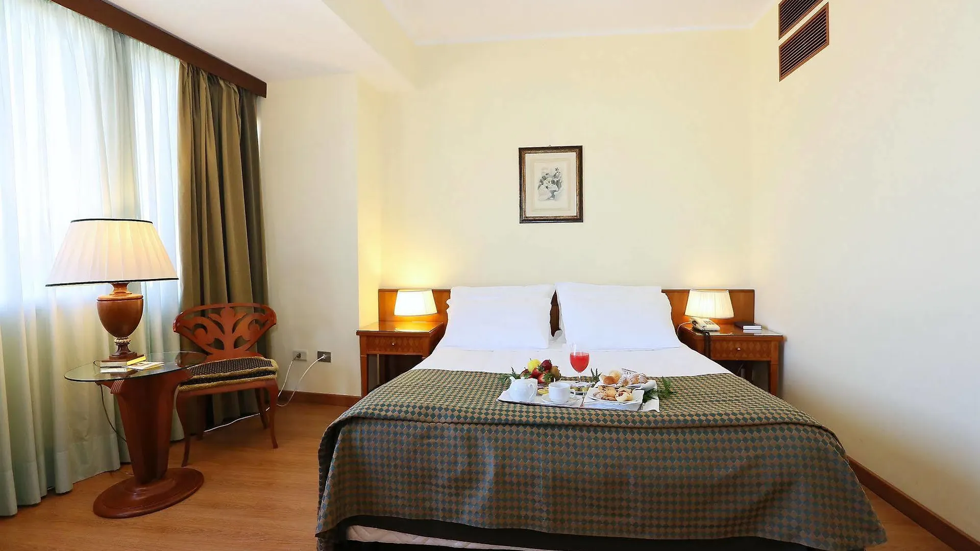 Hotel Royal Palace Messina 4*,